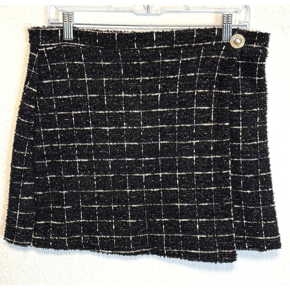 Evolutionary Black White Plaid Tweed Mini Skirt with Button Size XL Y2K Pop Star
